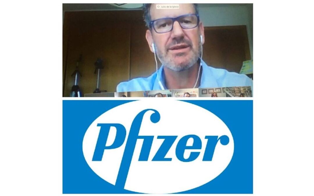 Julio de la Iglesia da una conferencia a los empleados de Pfizer